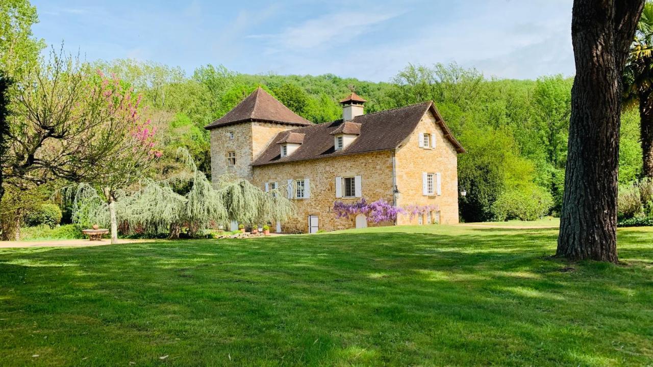 Le Moulin Du Boisset Acomodação com café da manhã Saint-Denis-lès-Martel Exterior foto