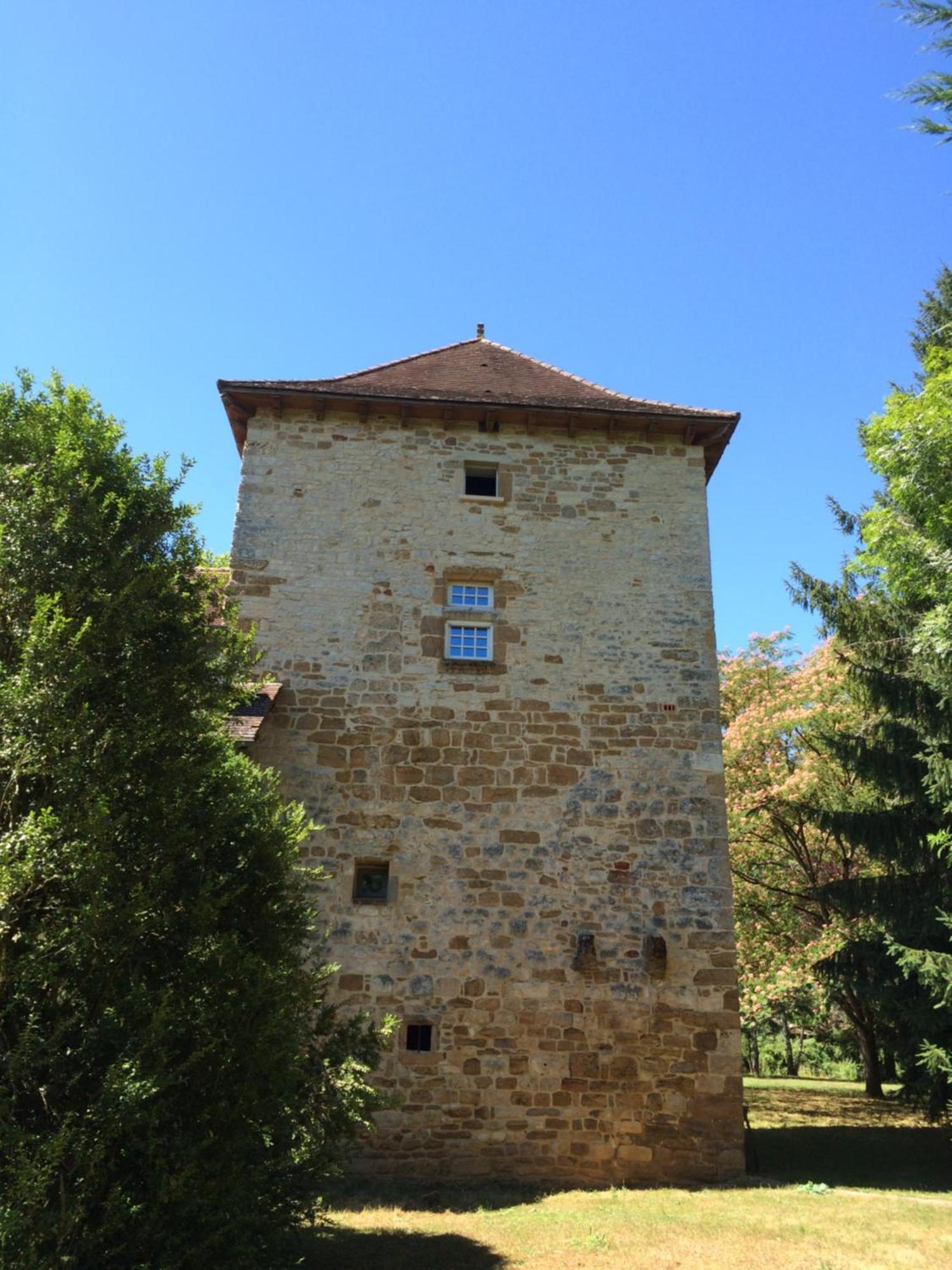 Le Moulin Du Boisset Acomodação com café da manhã Saint-Denis-lès-Martel Exterior foto